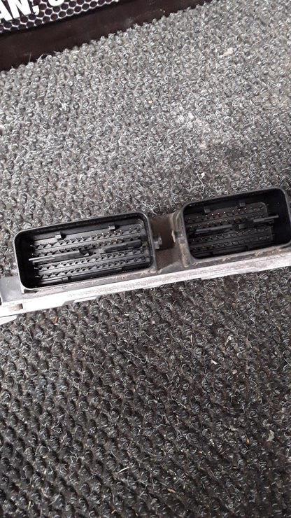 2006 Mitsubishi Outlander II CW*W CW5W- ECU- (TAG5906)