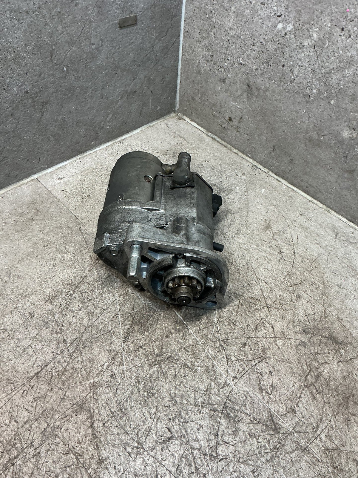 2006 Toyota Hilux - Starter Motor - (TAG17747)