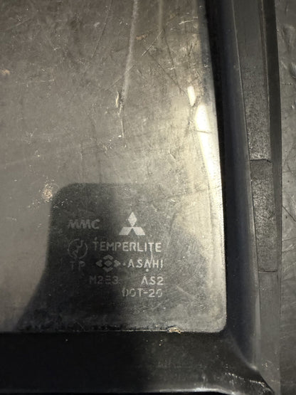 2000-2003 Mitsubishi Pajero v75 - Left Rear Quarter Door Glass - (TAG18610)