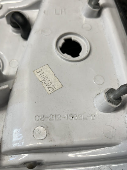 Toyota Hilux LN85- Left Indicator- (TAG8796)