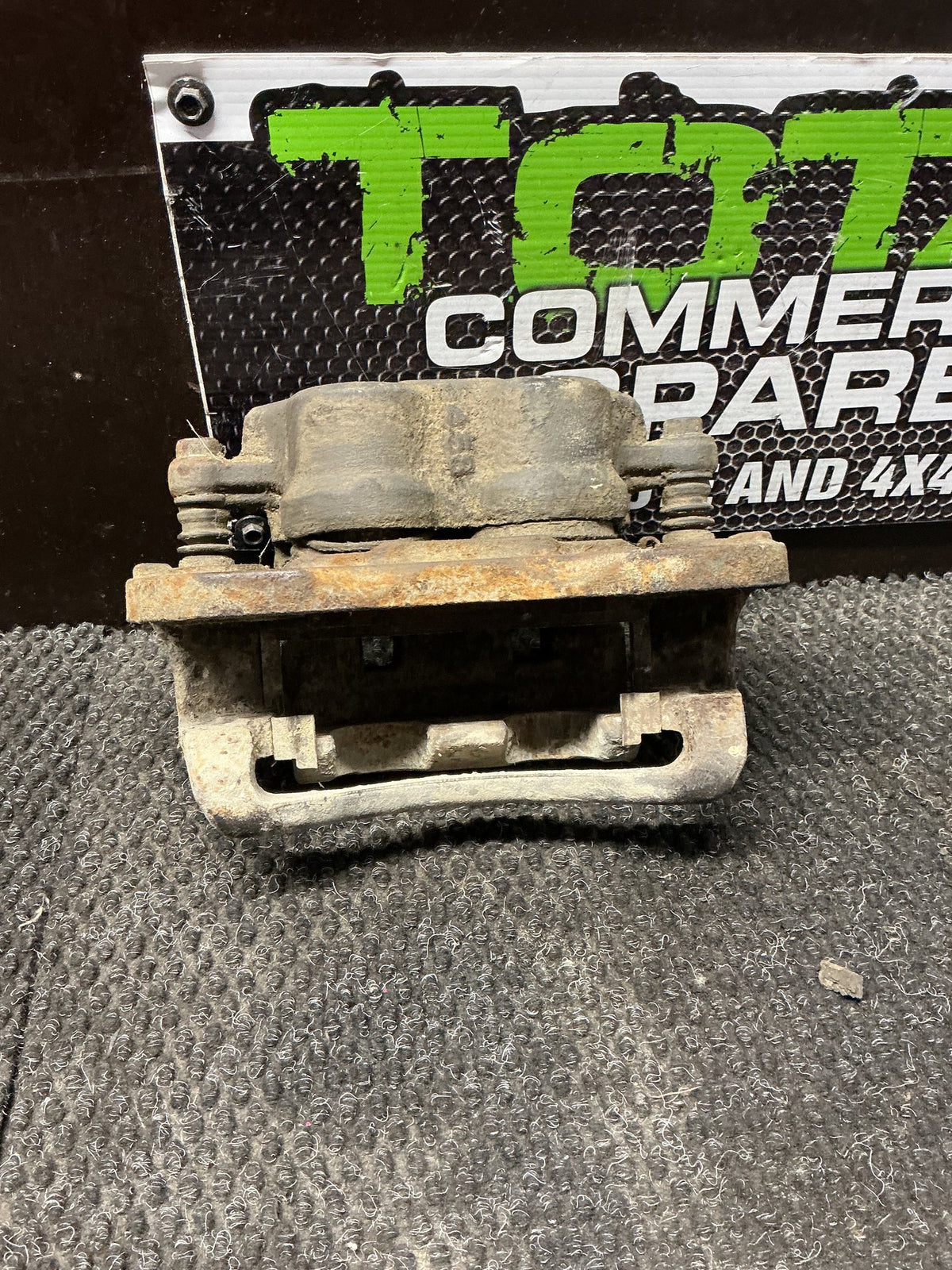 2004 Ford Courier PH- Left Front Caliper- (TAG10619)