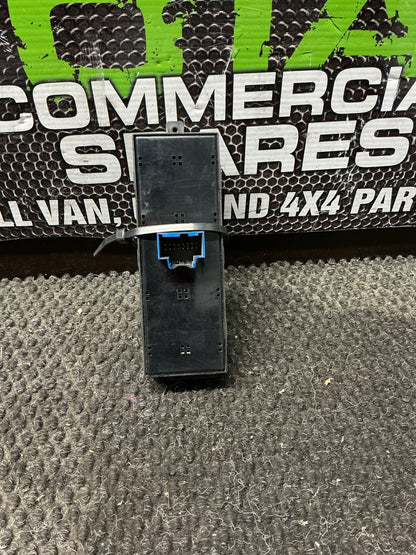 2011 Holden Captiva 5 9W070- Master Power Window Switch- (TAG9918)