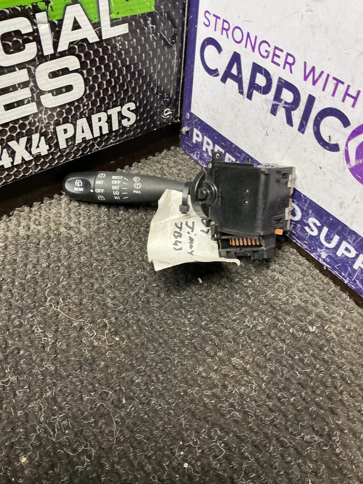 2007 Suzuki Jimny 0W035- Wiper Switch- (TAG10634) PN: 17C388