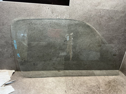 1992-2004 Toyota Hiace H100 - Right Front Door Glass - (TAG19011)