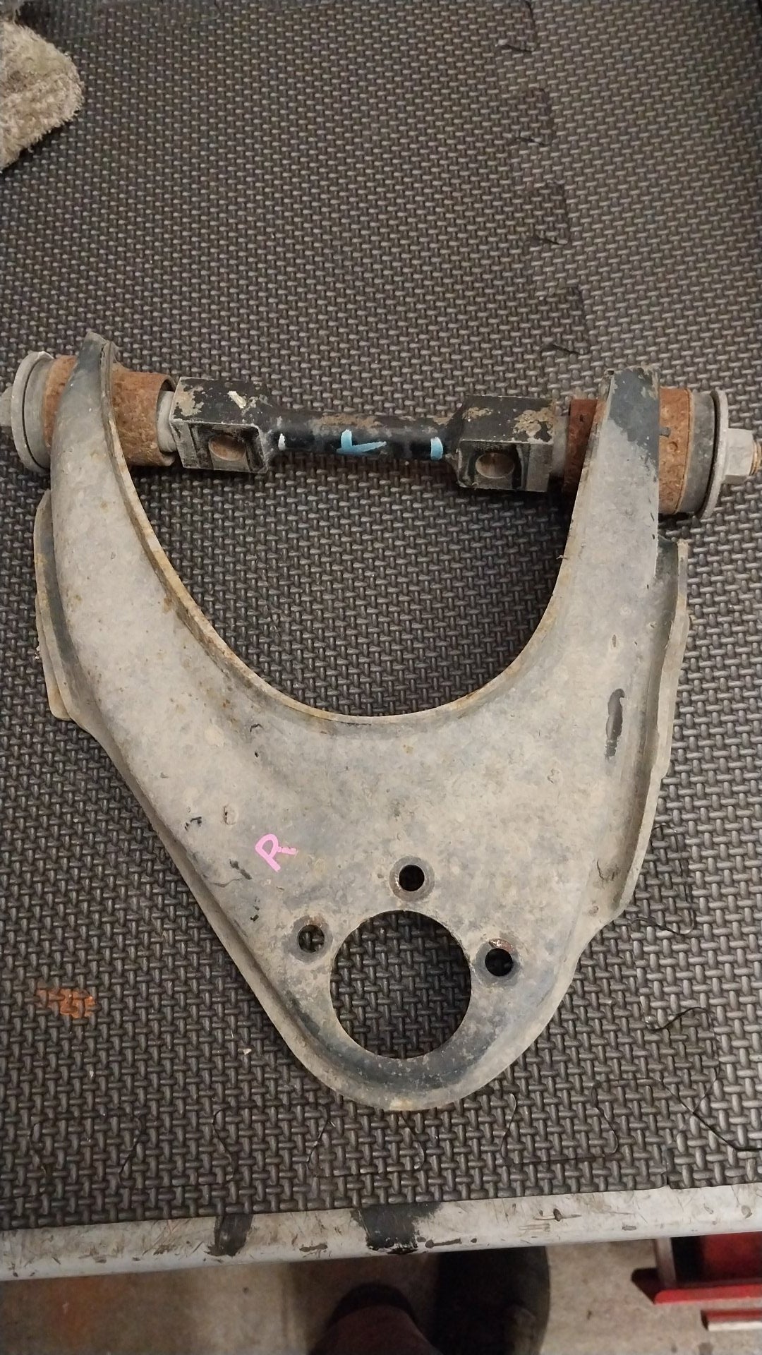 2006-2011 Mazda BT-50 CD UNY0E- Right Front Upper Control Arm- (TAG310)