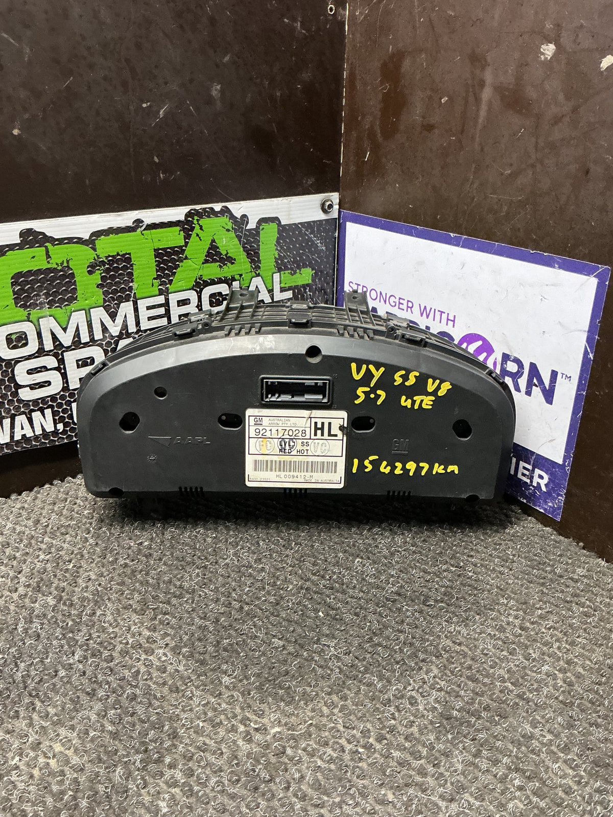 2008 Holden Commodore VY- Instrument Cluster- (TAG10569) PN: 92117028