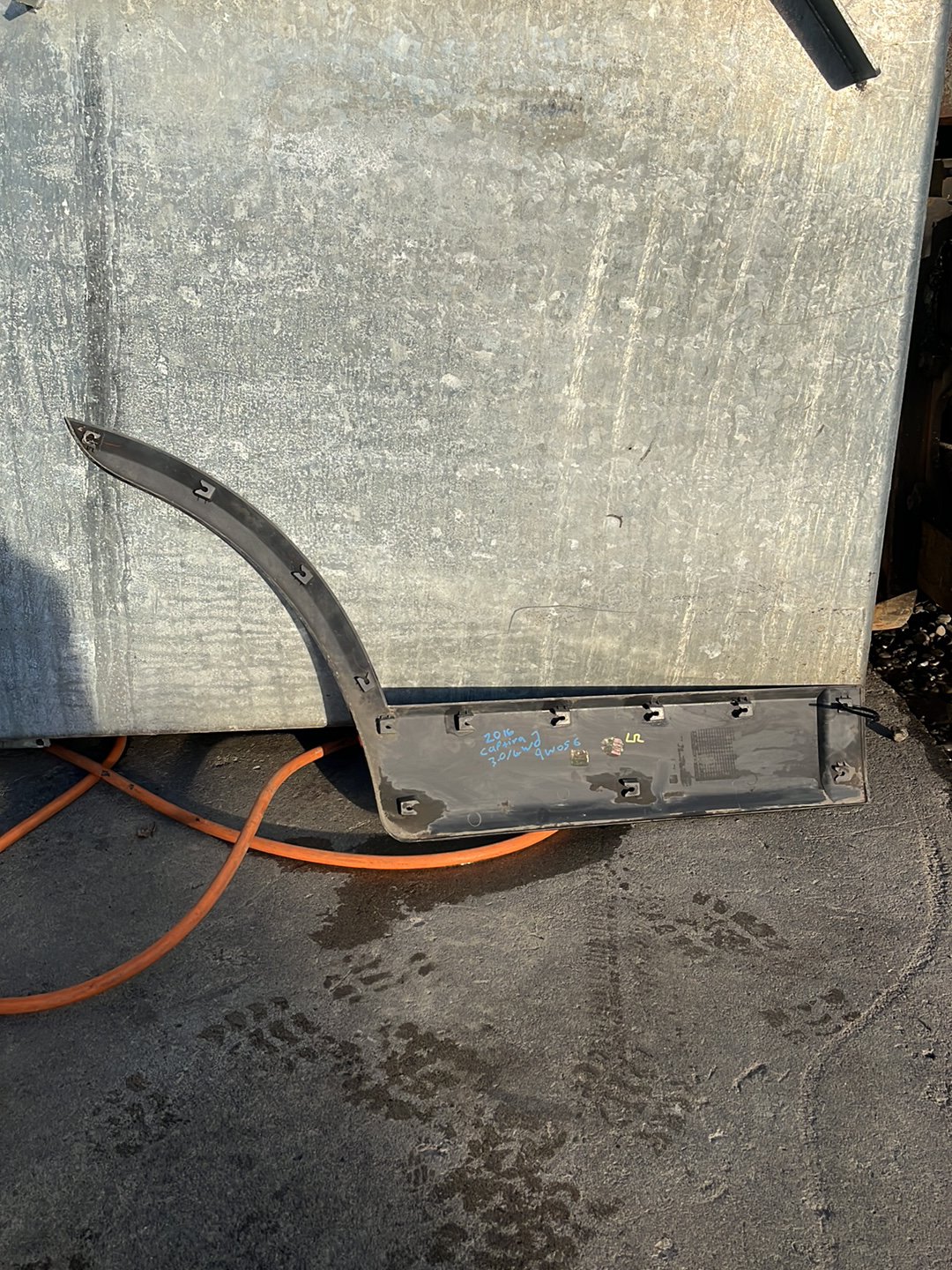 2016 Holden Captiva 7- Left Rear Door Moulding- (TAG8576)