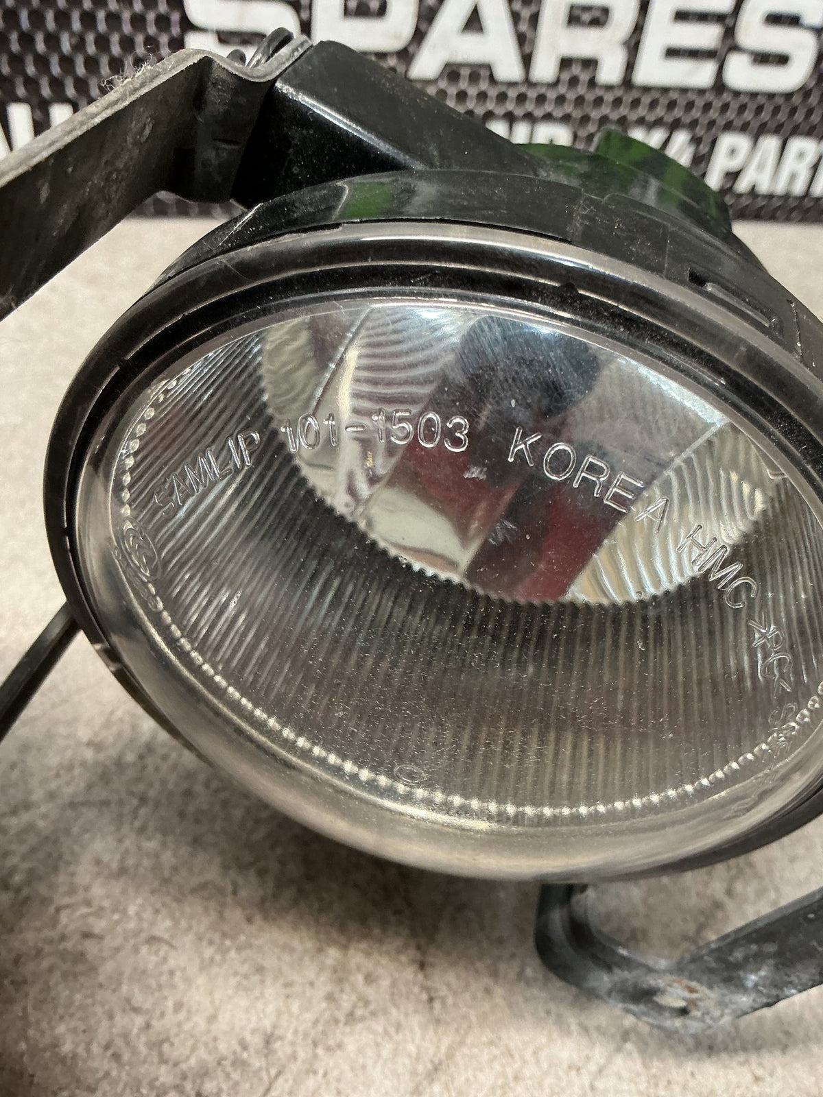 2010 Hyundai Tucson- Left Spotlight- (TAG13311)
