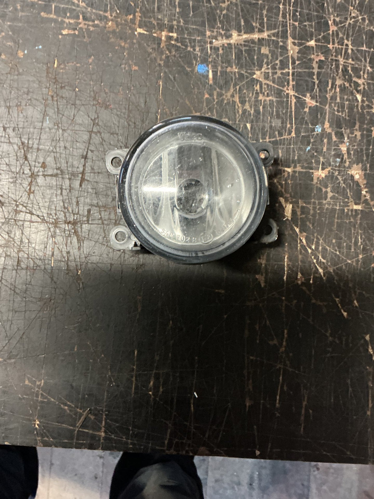 2006 Nissan Elgrand E51- Left Spotlight- (TAG16629)
