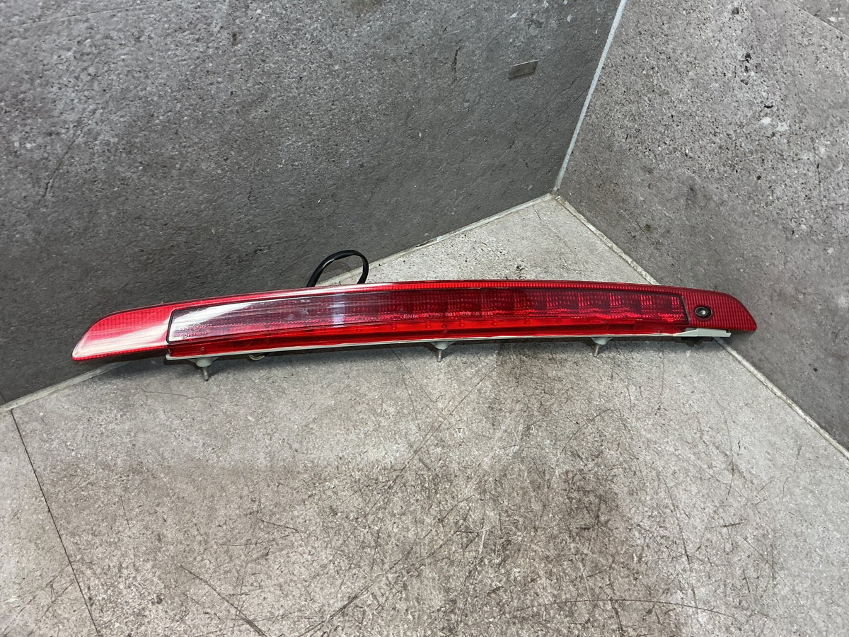 2011 Nissan Skyline J50 - High Level Stoplight - (TAG18387)