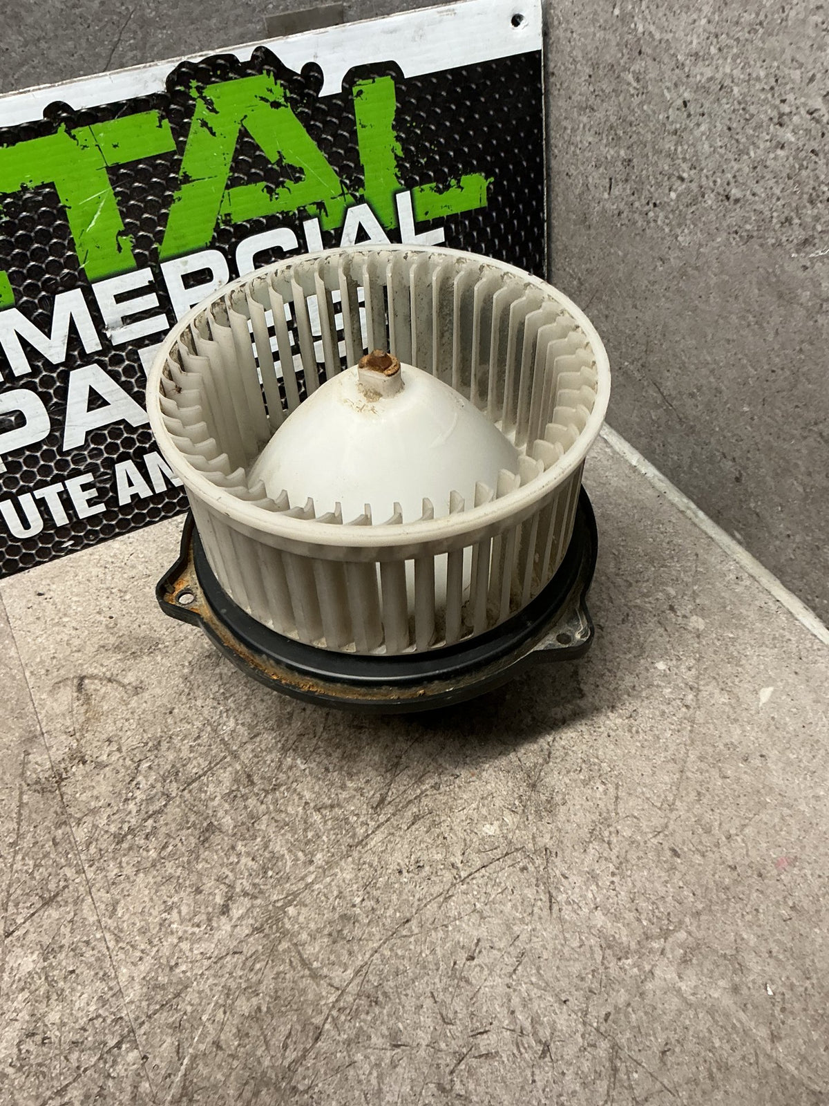 1999-2006 Ford Courier UN- Heater Fan Motor- (TAG15598)