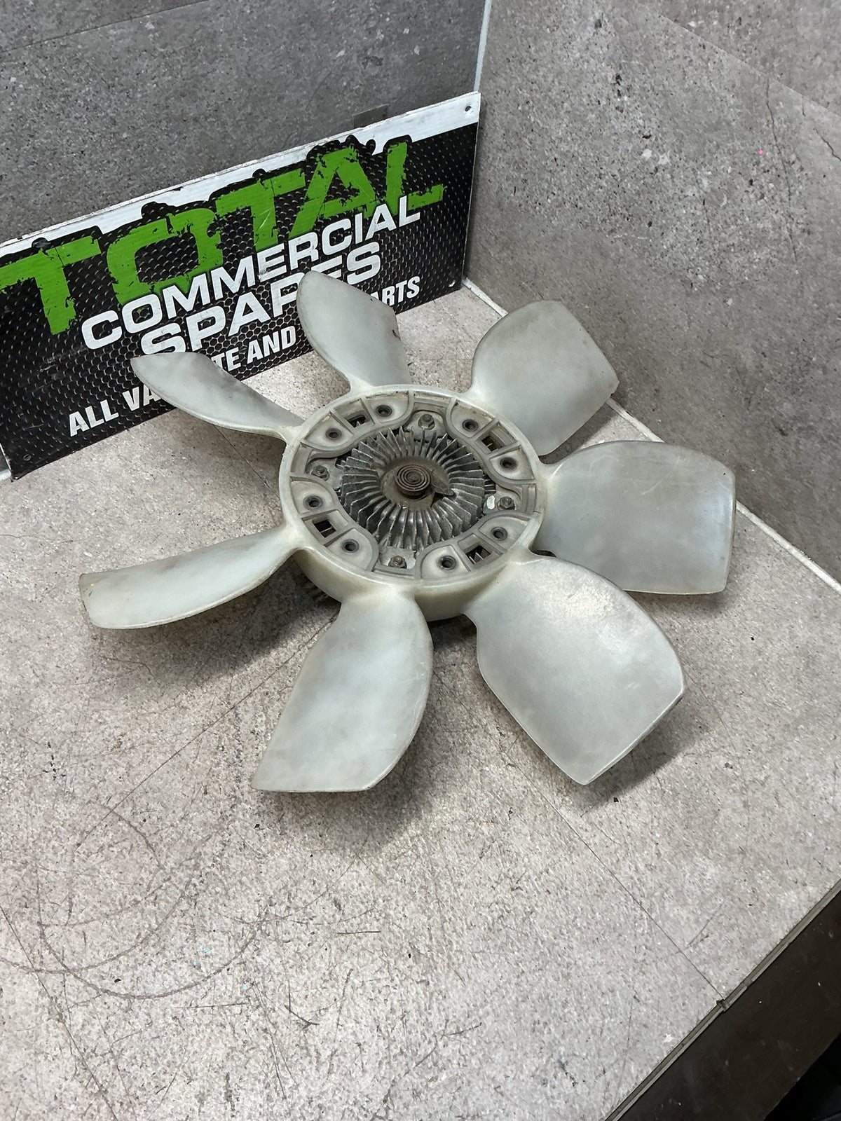 1998 Isuzu Bighorn UBS26GW- Viscous Fan- (TAG15379)