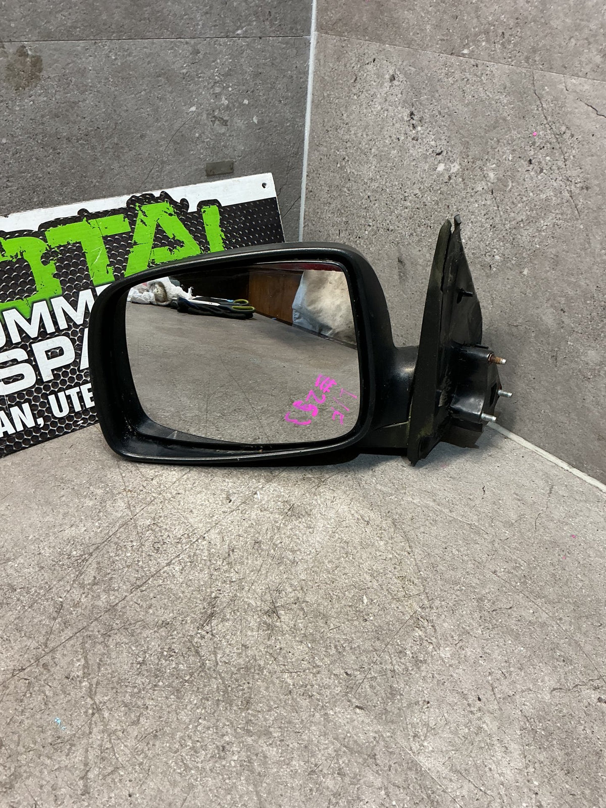 2009-2015 Great Wall V240- Left Door Mirror- (TAG15948)