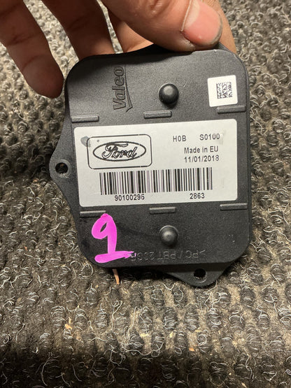2013 Ford Kuga- HID Ballast- (TAG10182) PN: 90100295