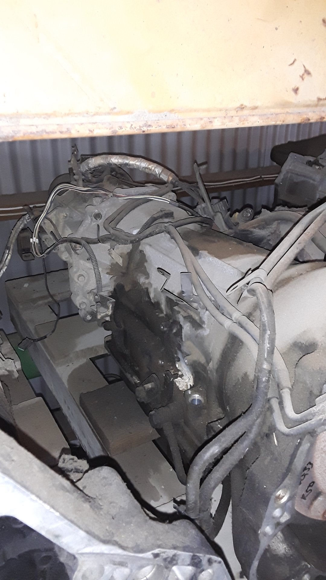 1996-2005 Mitsubishi Challenger K99 - Automatic Transmission - (TAG17752)