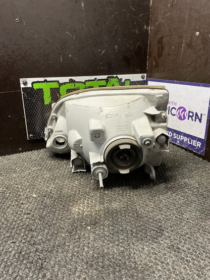 1999 Toyota Hiace KZH100- Right Headlight- (TAG9796)