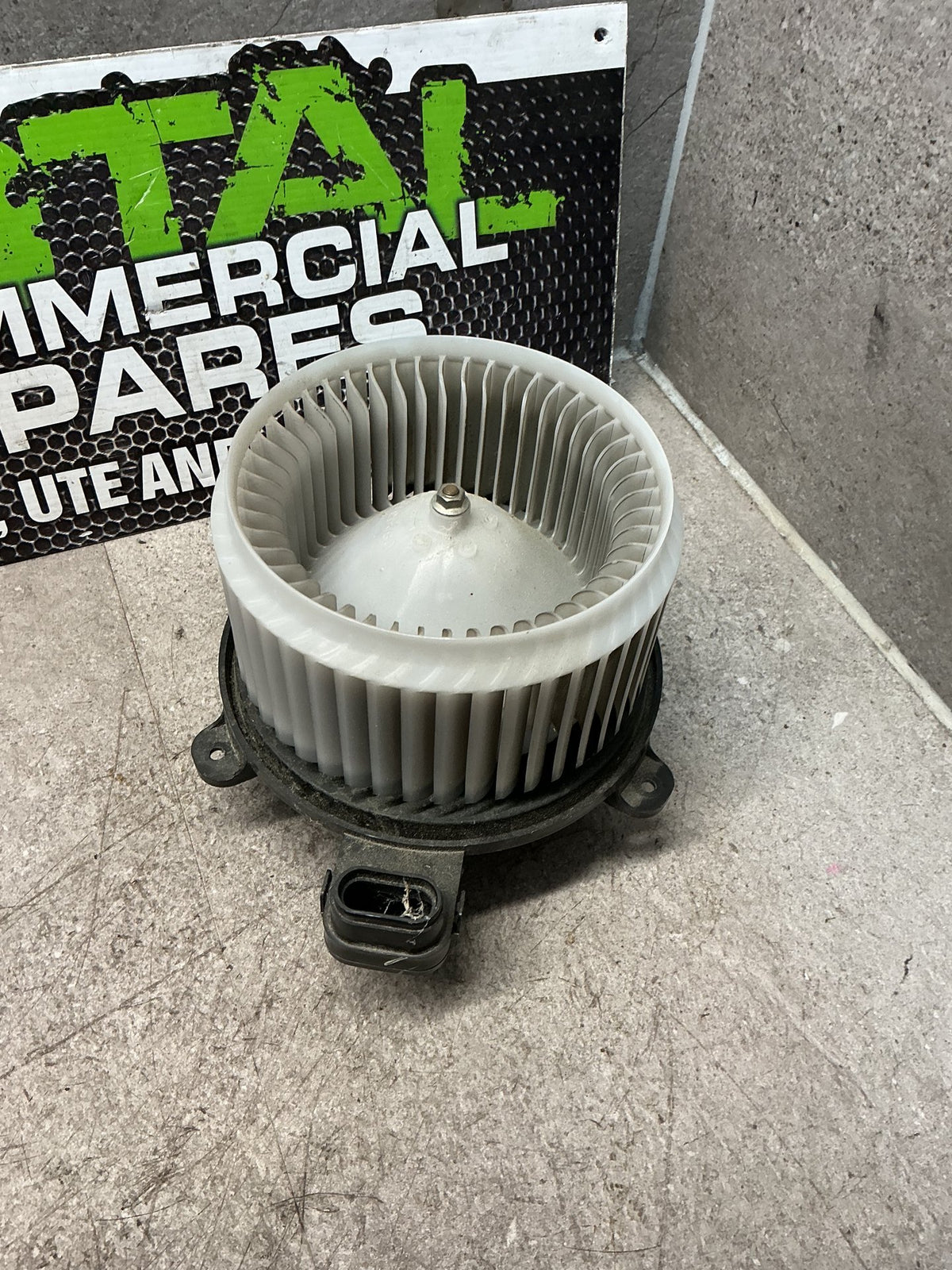 2016 Mitsubishi Outlander III GF*W GF7W- Heater Fan Motor- (TAG15945) PN: 7802A321