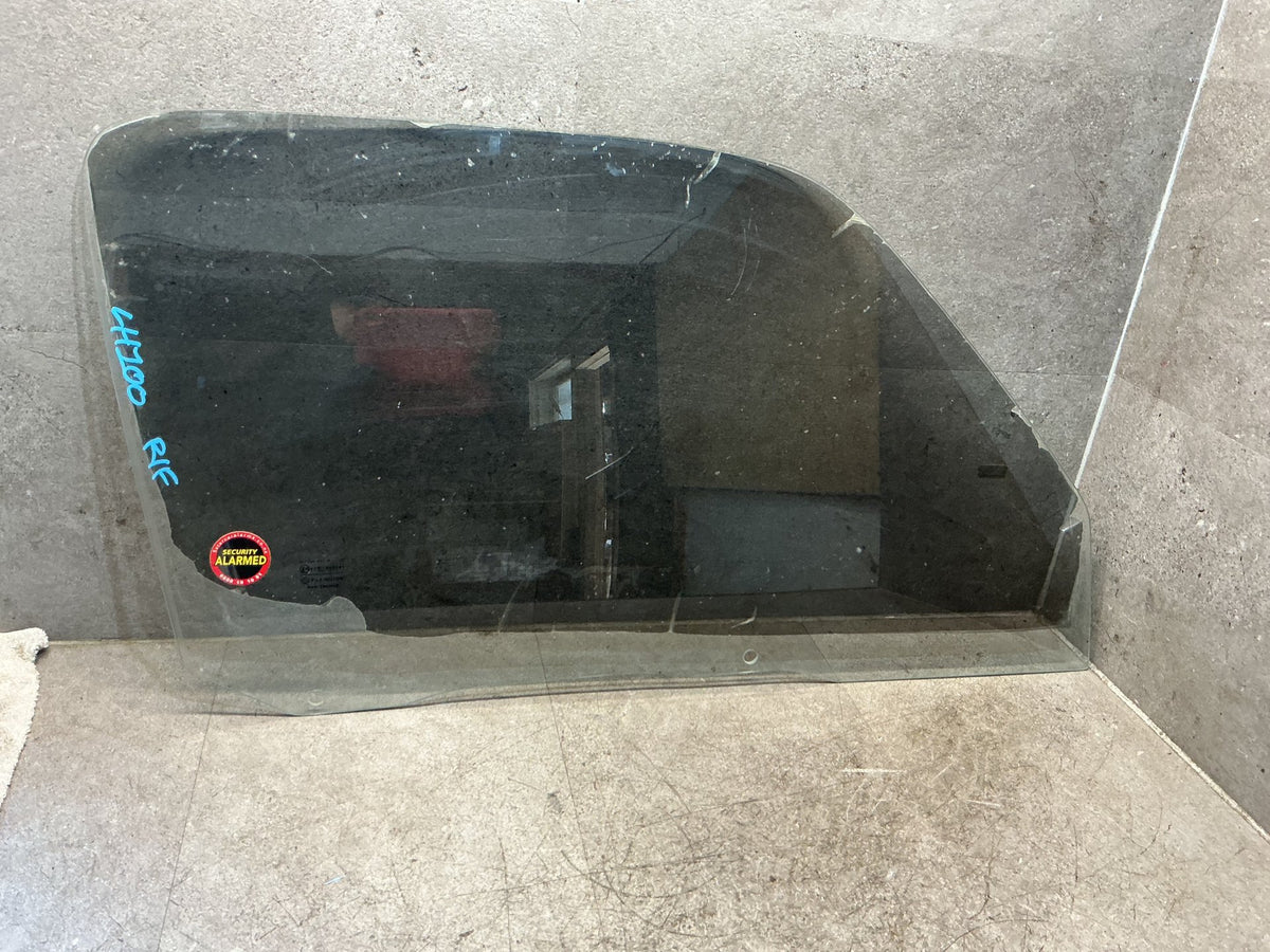 1992-2004 Toyota Hiace H100 LH100 - Right Front Door Glass - (TAG19046)