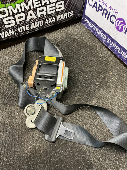2006 Suzuki Vitara 1W047- Right Front Seat Belt- (TAG10706)