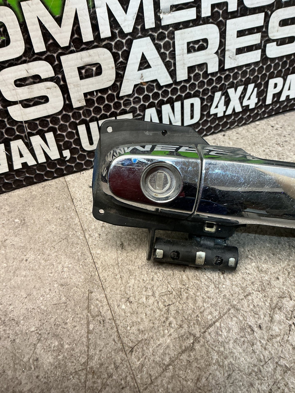 2008 Toyota Hilux KUN- Left Front Door Exterior Handle- (TAG16407)