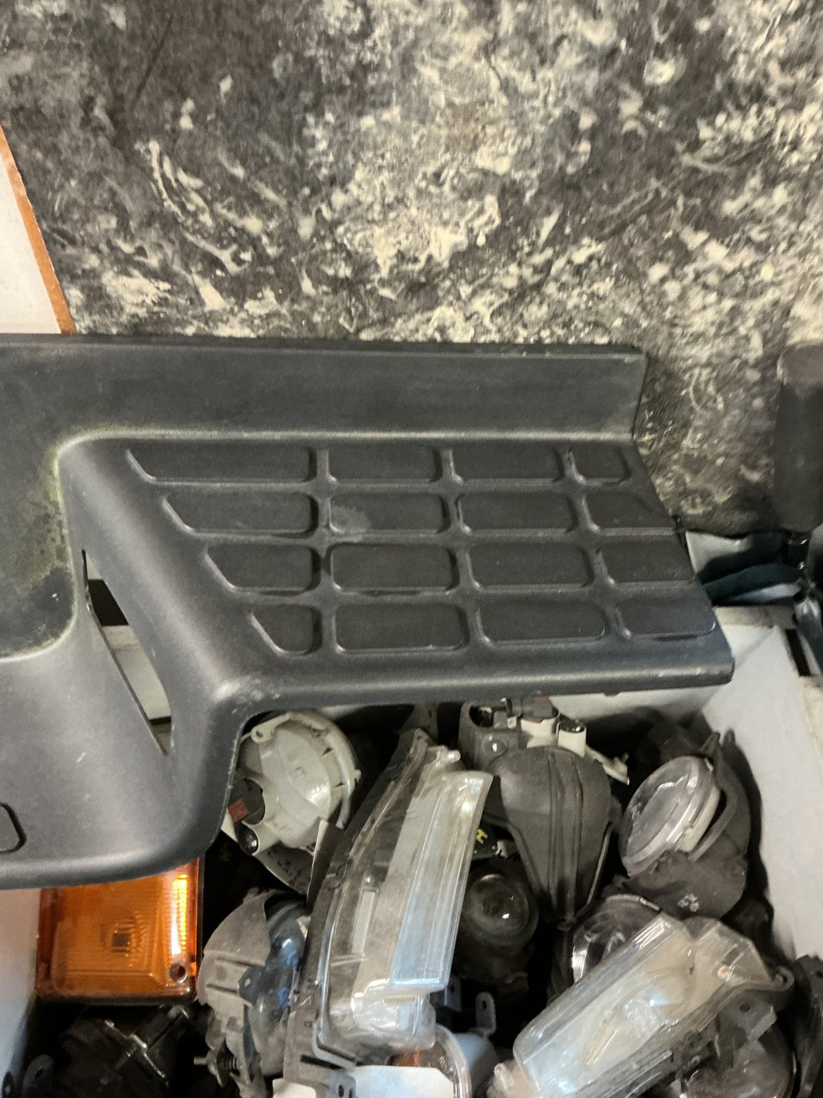 2013-2021 Foton Tunland - Rear Bumper Step Plate - (TAG17900)
