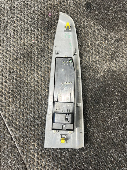 2014 Toyota Hilux- Master Power Window Switch- (TAG8460)