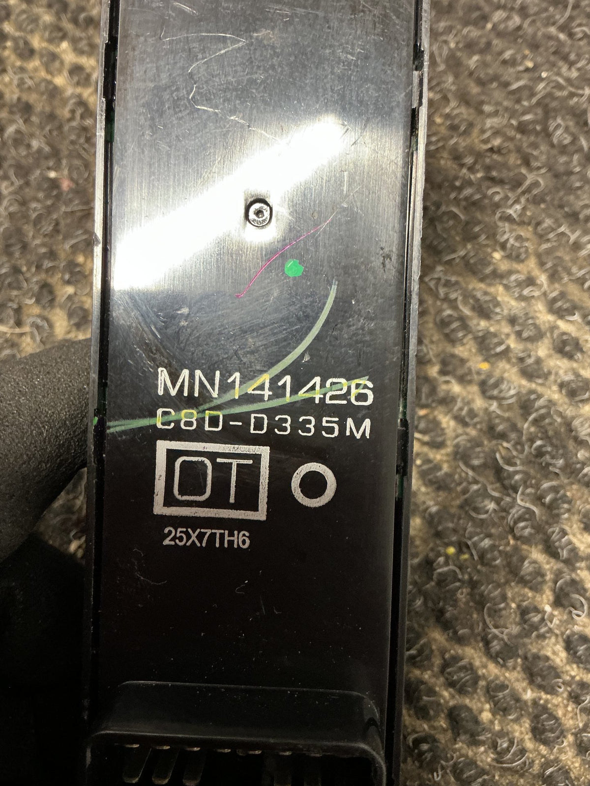 2005-2012 Mitsubishi Outlander II CW*W- Master Power Window Switch- (TAG11603)
