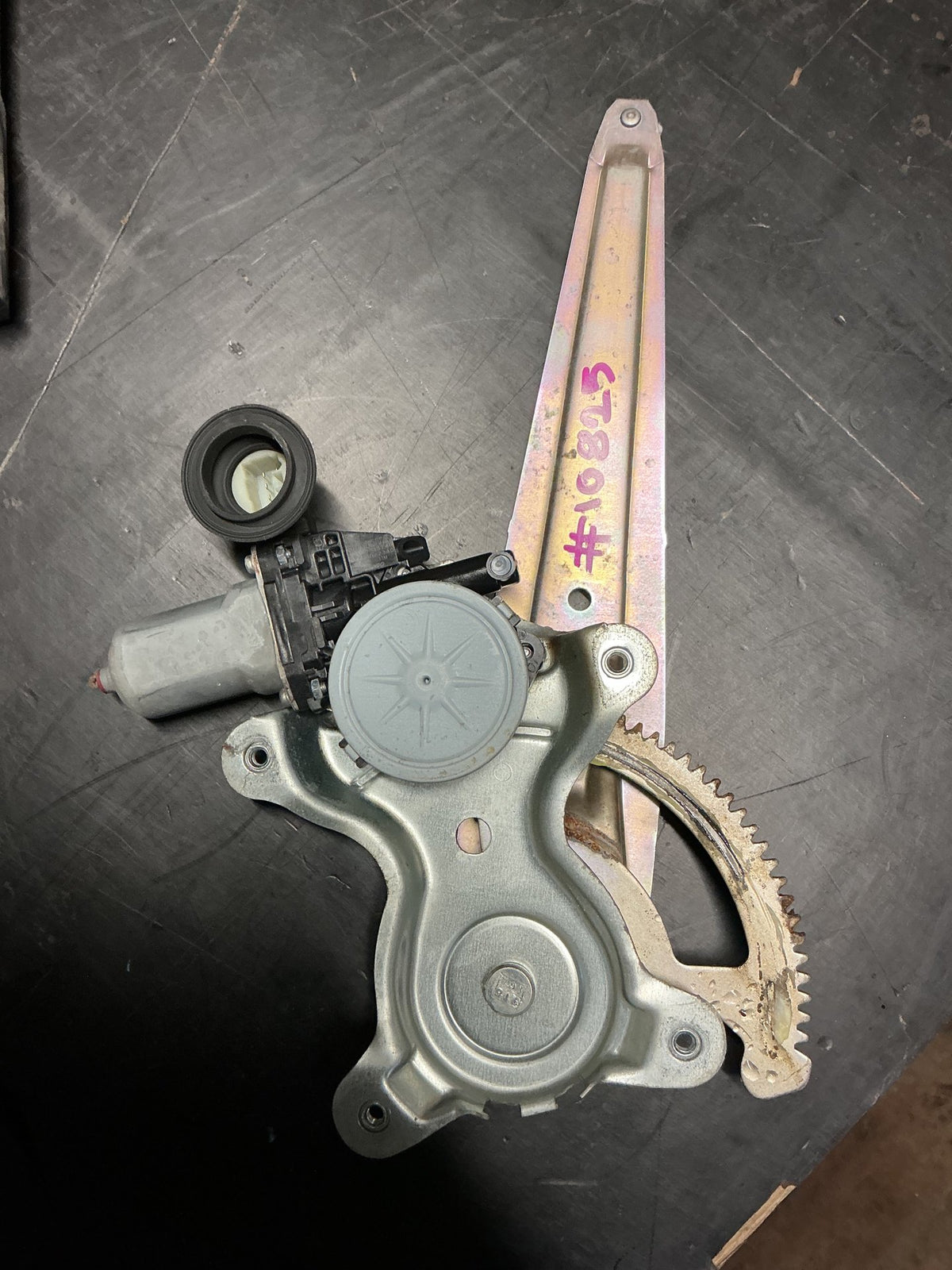 2007-2014 Toyota Highlander U40- Right Rear Window Regulator/Motor- (TAG10825)
