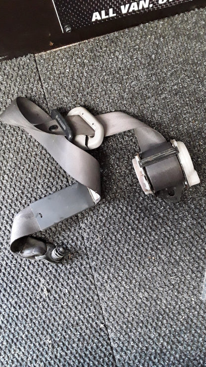 1998-2005 Suzuki Grand Vitara I FT SQ420- Left Front Seat Belt- (TAG5202)