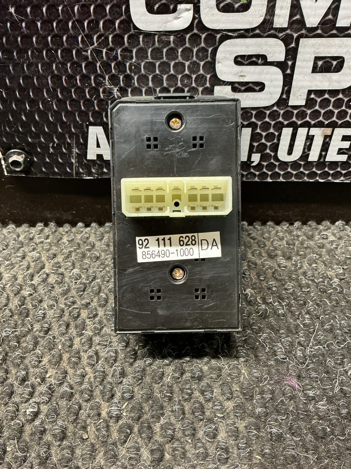 2007 Holden Commodore VZ 0W075- Master Power Window Switch- (TAG9926)