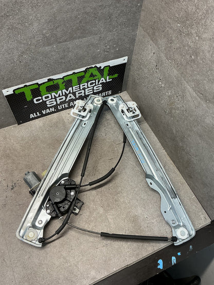2016 Ford Escape ZG- Right Front Window Regulator/Motor- (TAG11900)