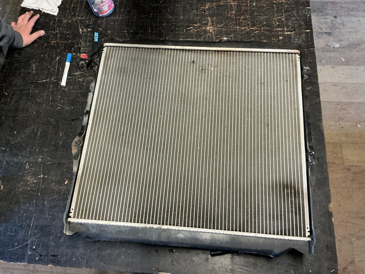 1997 Toyota Land Cruiser Prado KZJ95 - Radiator - (TAG18559)