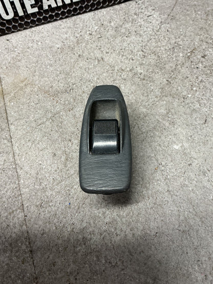 2004-2006 Ford Courier PH- Left Front Window Switch- (TAG14233)