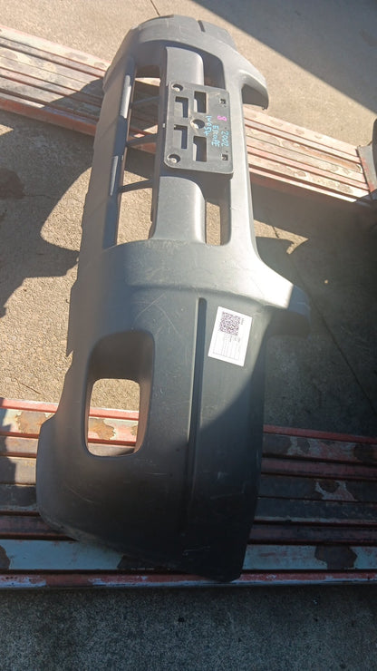 2002 Ford Escape XLT V6 AUTO- Front Bumper- (TAG5553)