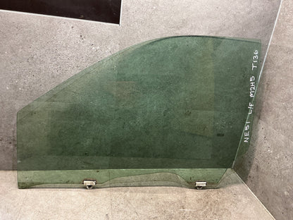 2002-2010 Nissan Elgrand E51 - Left Front Door Glass - (TAG18943)