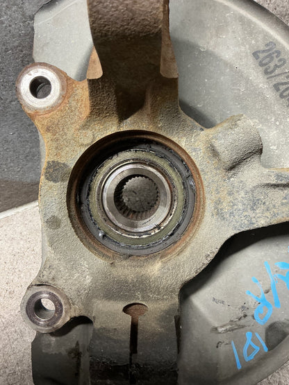 2012-2020 Mitsubishi Outlander GF*W GF GF8 - Right Front ABS Hub - (TAG18709)