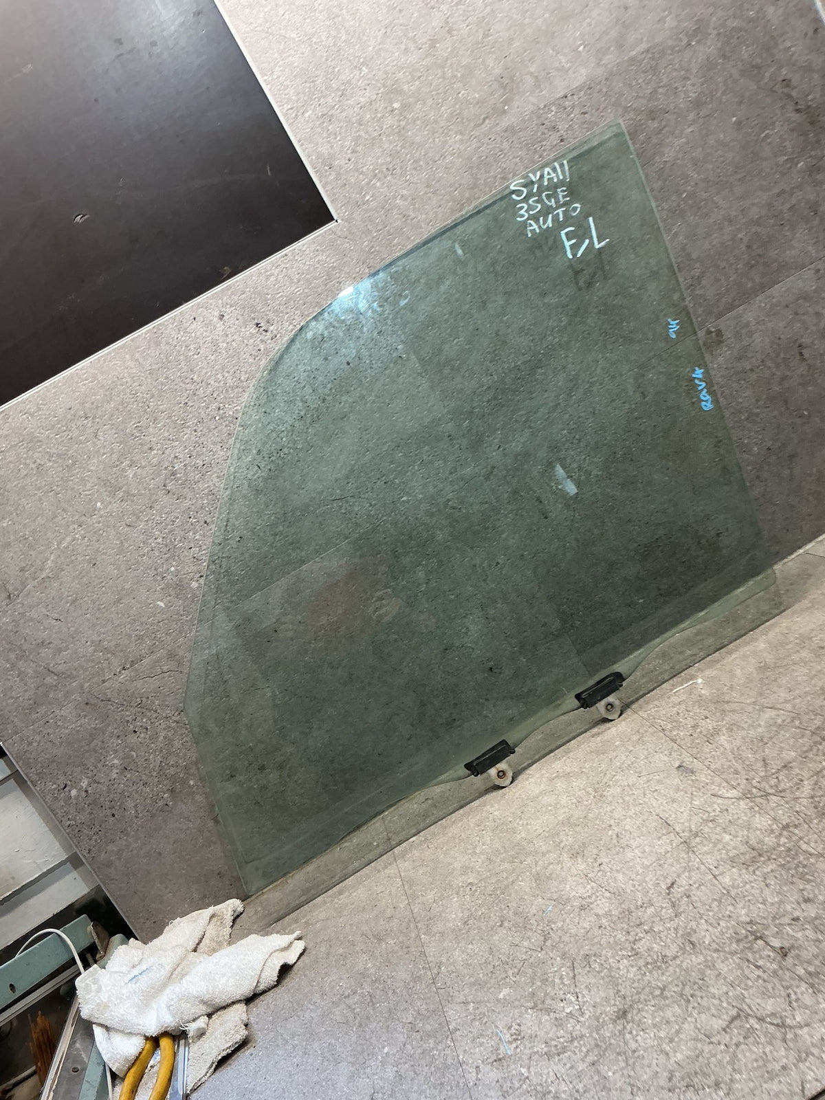 1994 Toyota RAV4 SXA11 - Left Front Door Glass - (TAG19126)