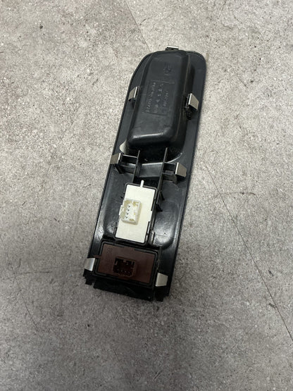 2016 Jeep Renegade B1- Left Front Window Switch- (TAG12324) PN: 07356039650