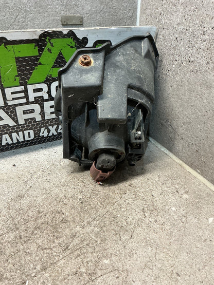 2009 Toyota Hilux VII N10- Left Fog Light- (TAG15838) PN: G0100070