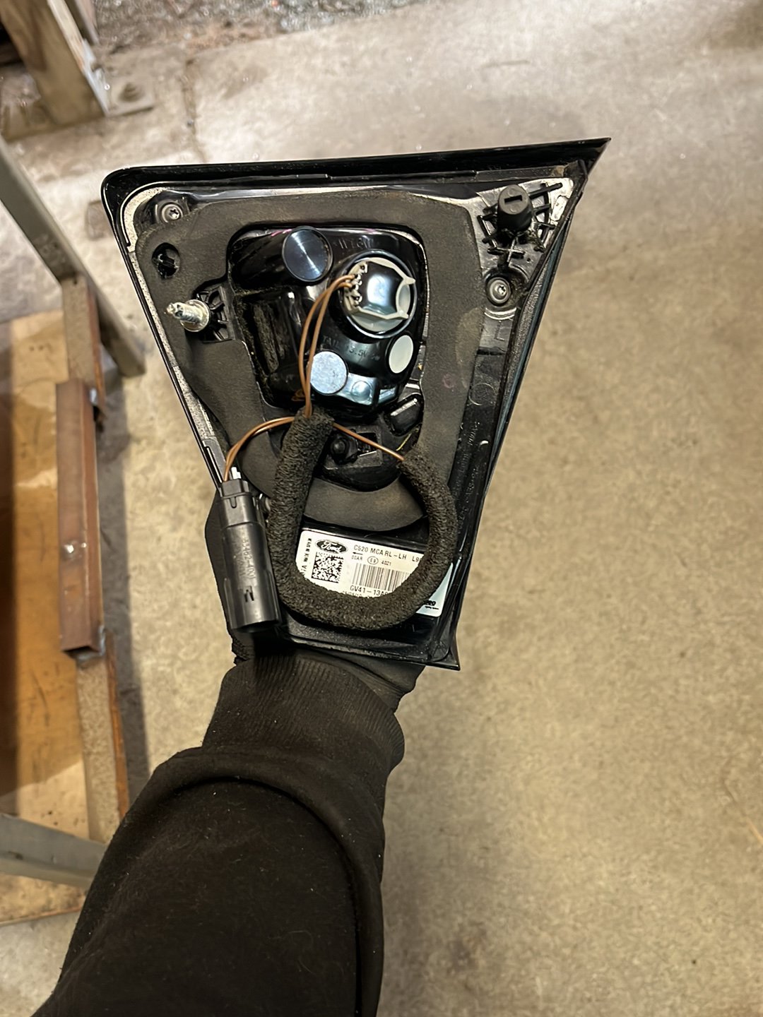 2019 Ford Escape ZG- Left Tailgate Light- (TAG9184)