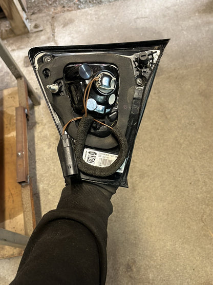2019 Ford Escape ZG- Left Tailgate Light- (TAG9184)