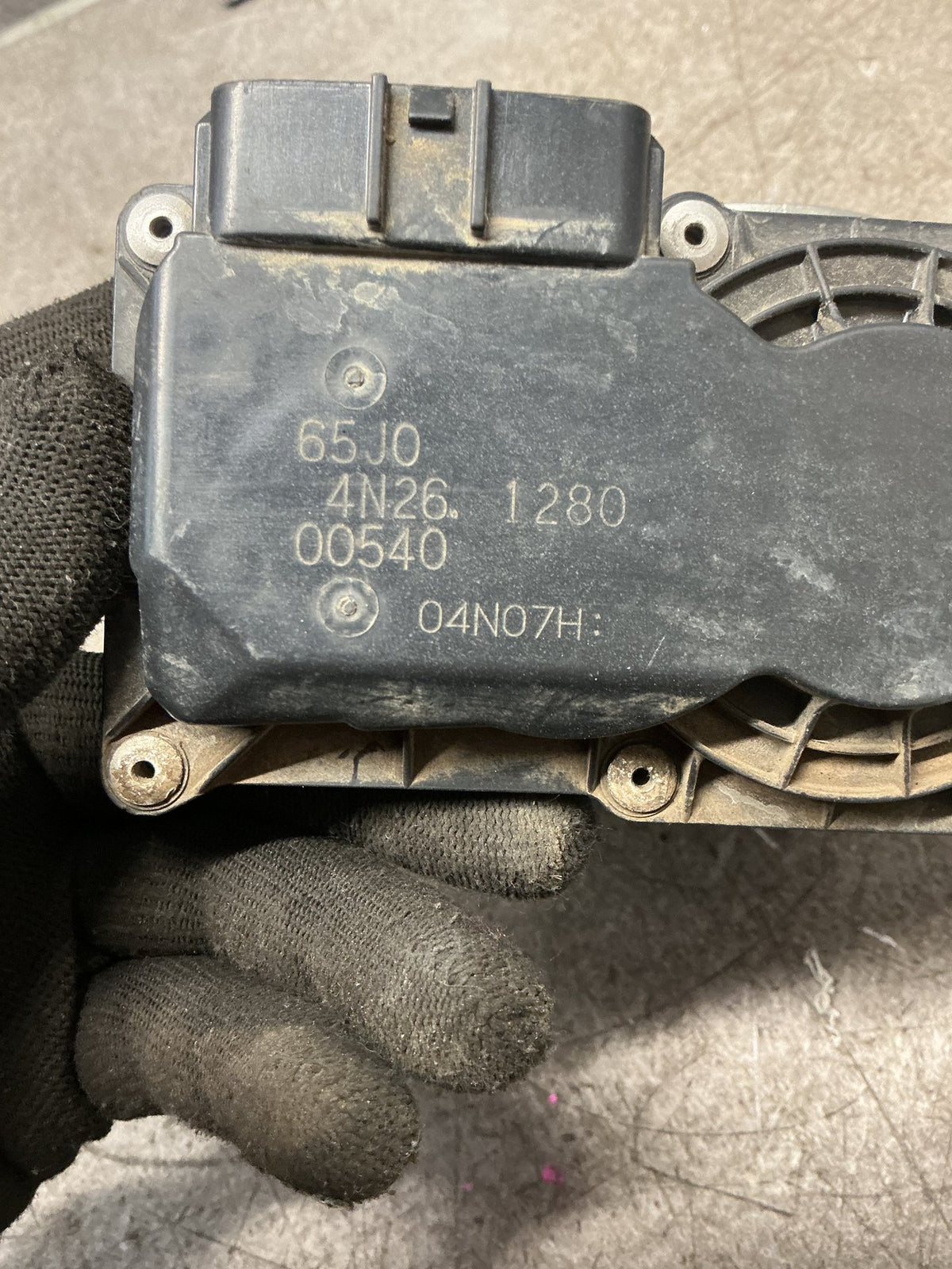 2011 Suzuki Vitara- Throttle Body- (TAG17029)