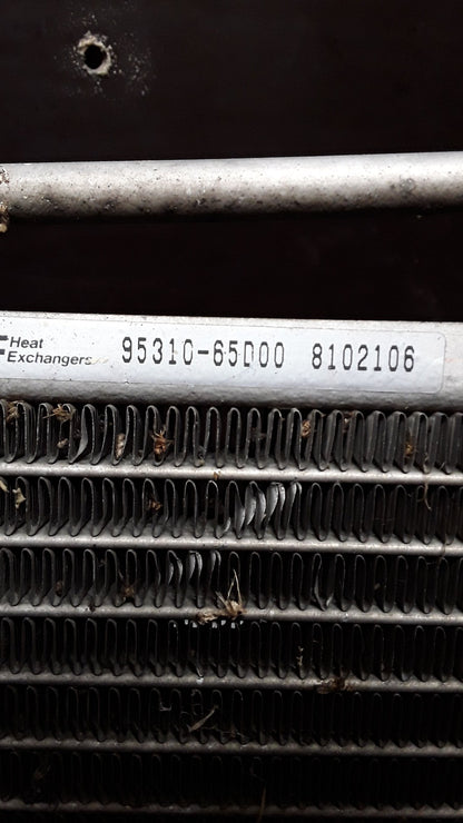 1998 Suzuki Grand Vitara- A/C Condenser- (TAG6196)