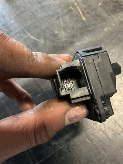 2012-2020 Mitsubishi Outlander GF*W GF GF8 - Heater Flap Motor - (TAG18727)