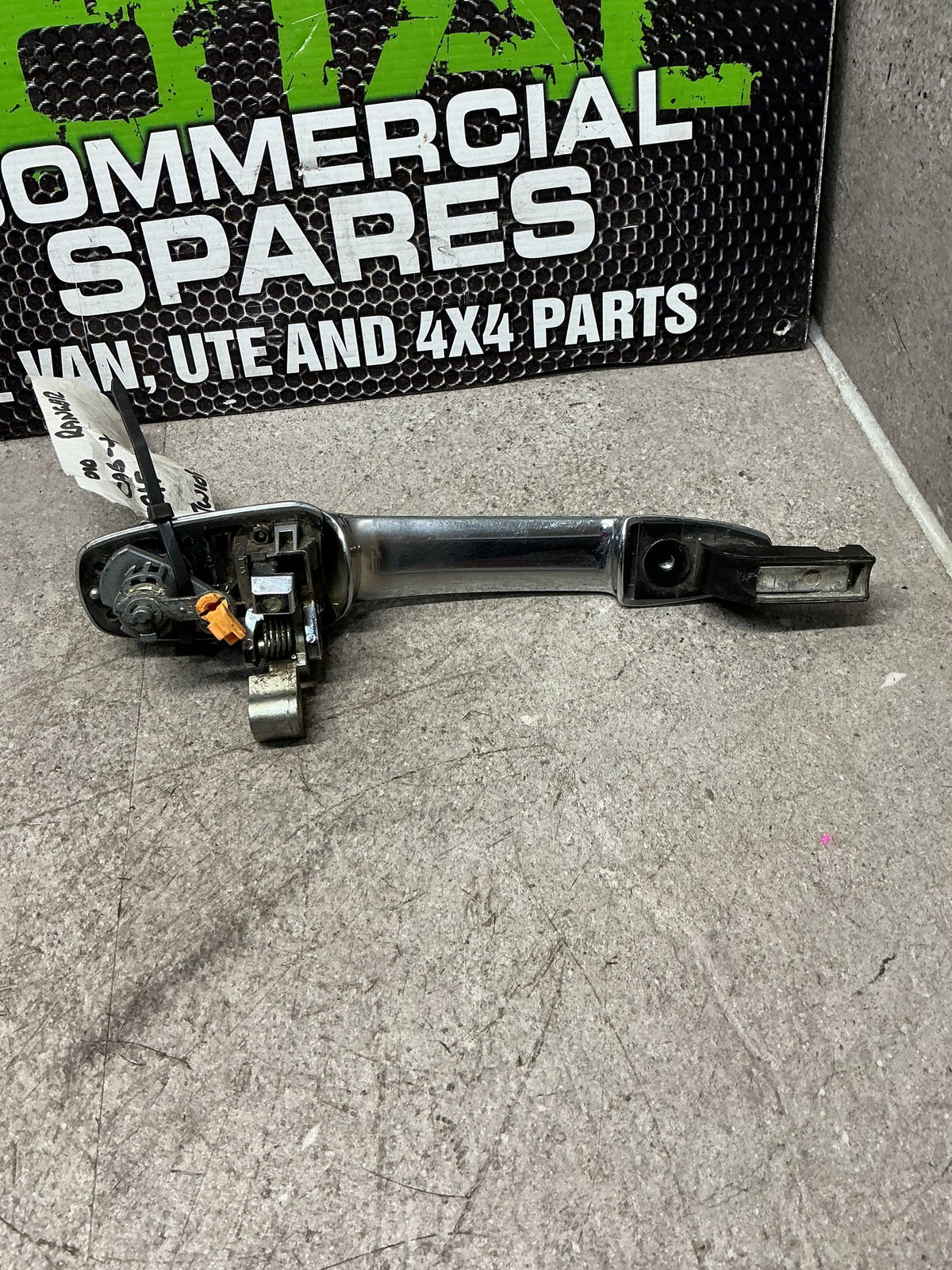 2010 Ford Ranger- Right Front Exterior Door Handle- (TAG14807)