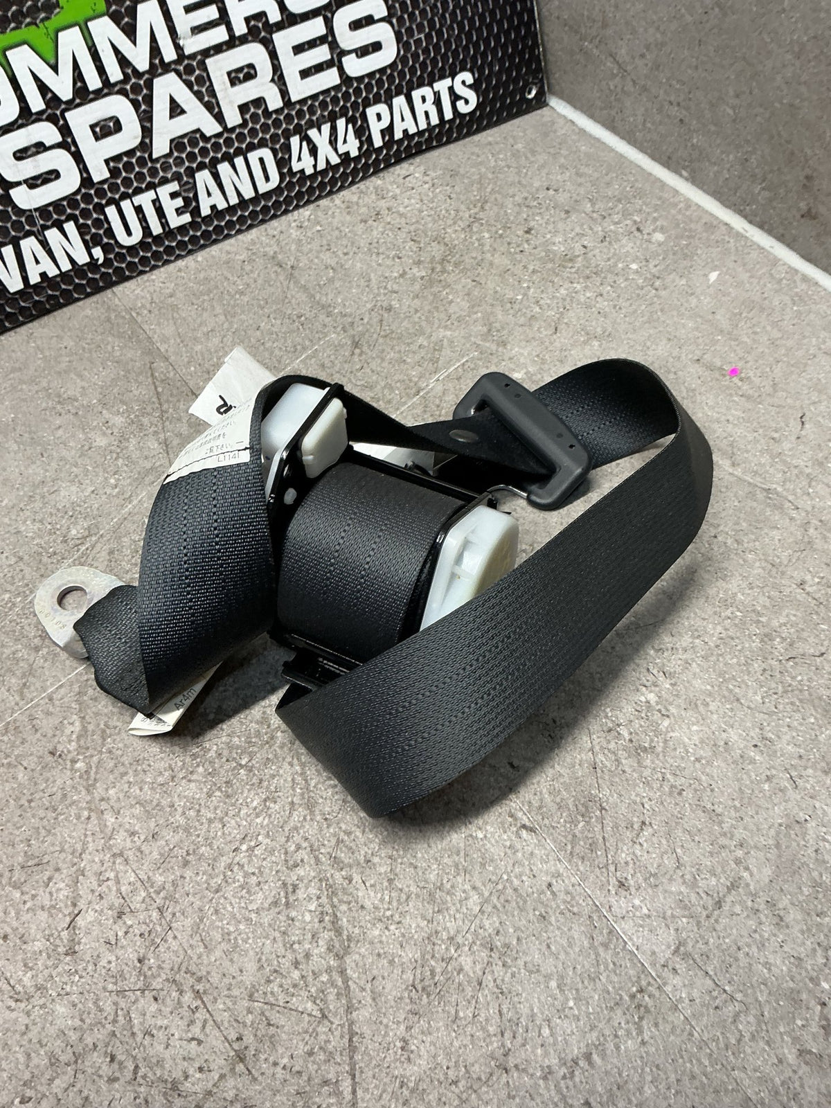 2010 Suzuki SX4 7W061- Left Rear Seat Belt- (TAG13587)
