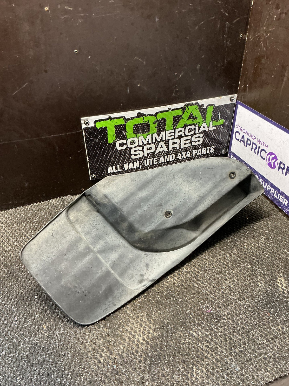 1995-2002 Toyota Surf N180- Left Rear Mudflap- (TAG11607)