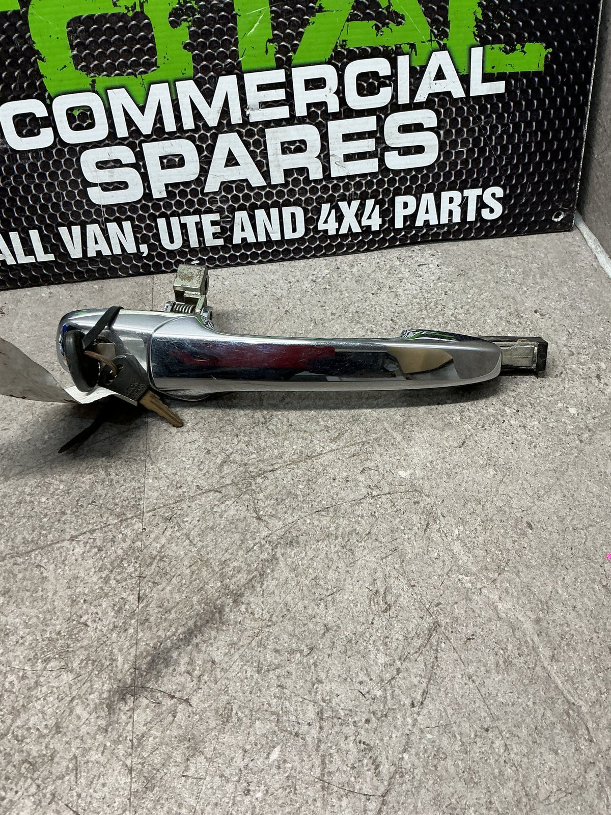 2010 Ford Ranger- Right Front Exterior Door Handle- (TAG14807)