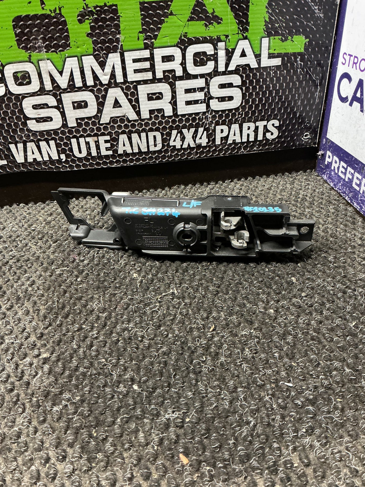 2015 Holden Captiva 7- Left Front Door Interior Handle- (TAG10135)