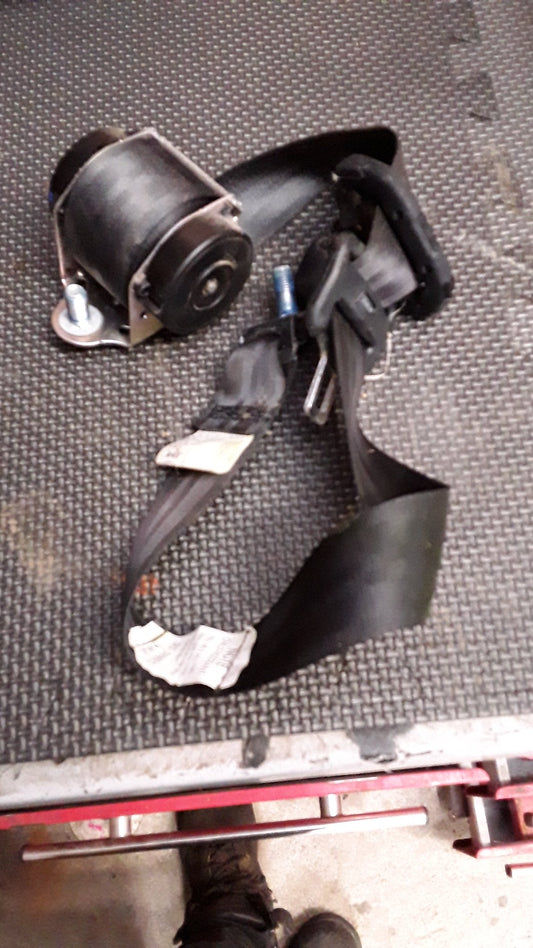 2017 Holden Colorado RG- Left Rear Seat Belt- (TAG460)